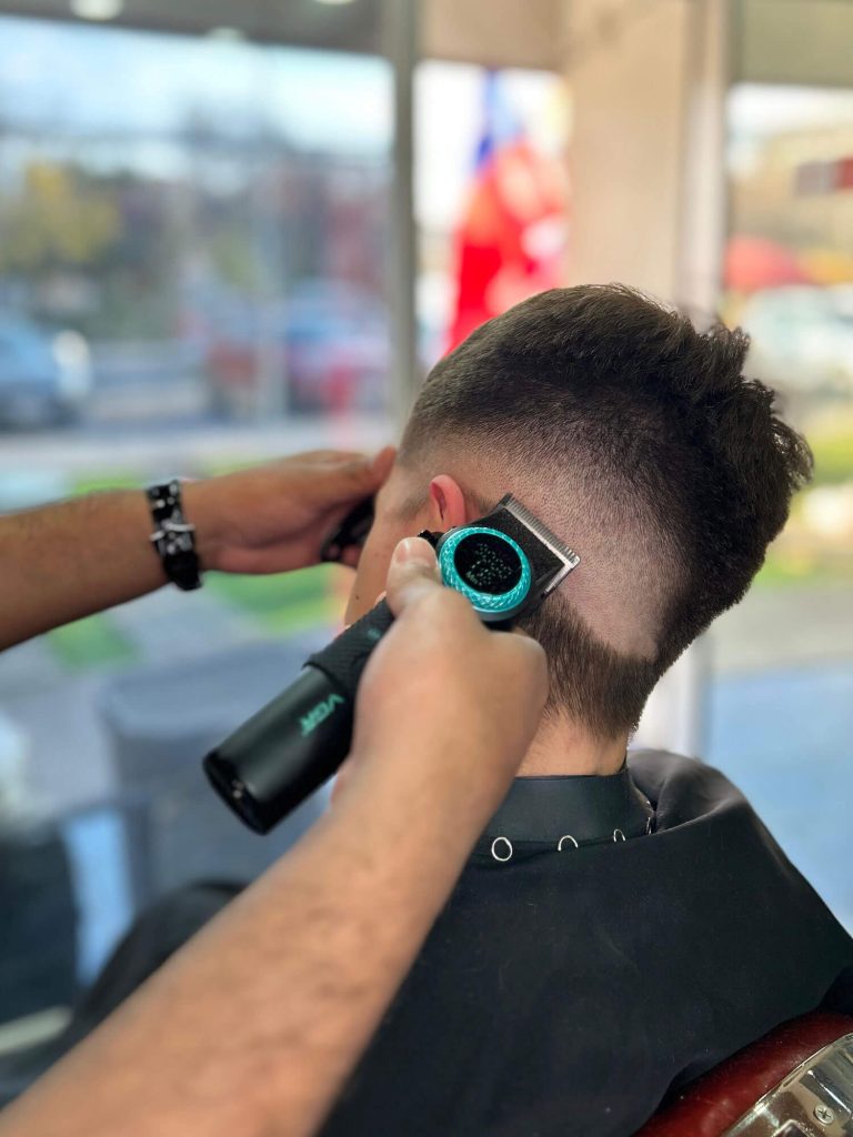 Corte de Cabello en Las Condes 11 barberia-sevenclassic-slider04